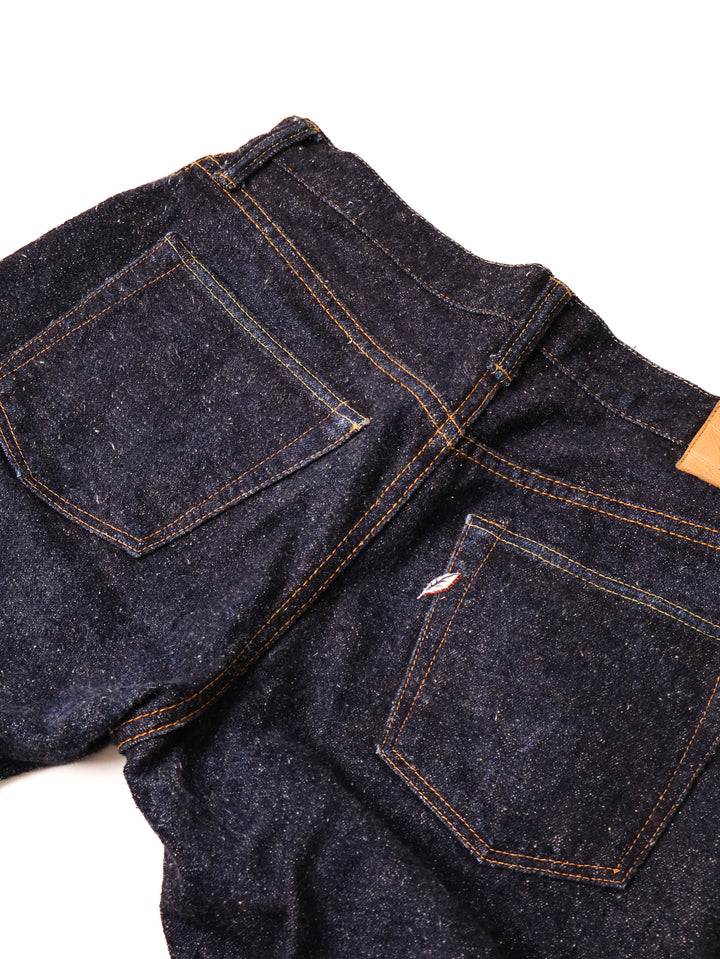 Pure Blue japan - Relaxed Tapered Jeans [019]
