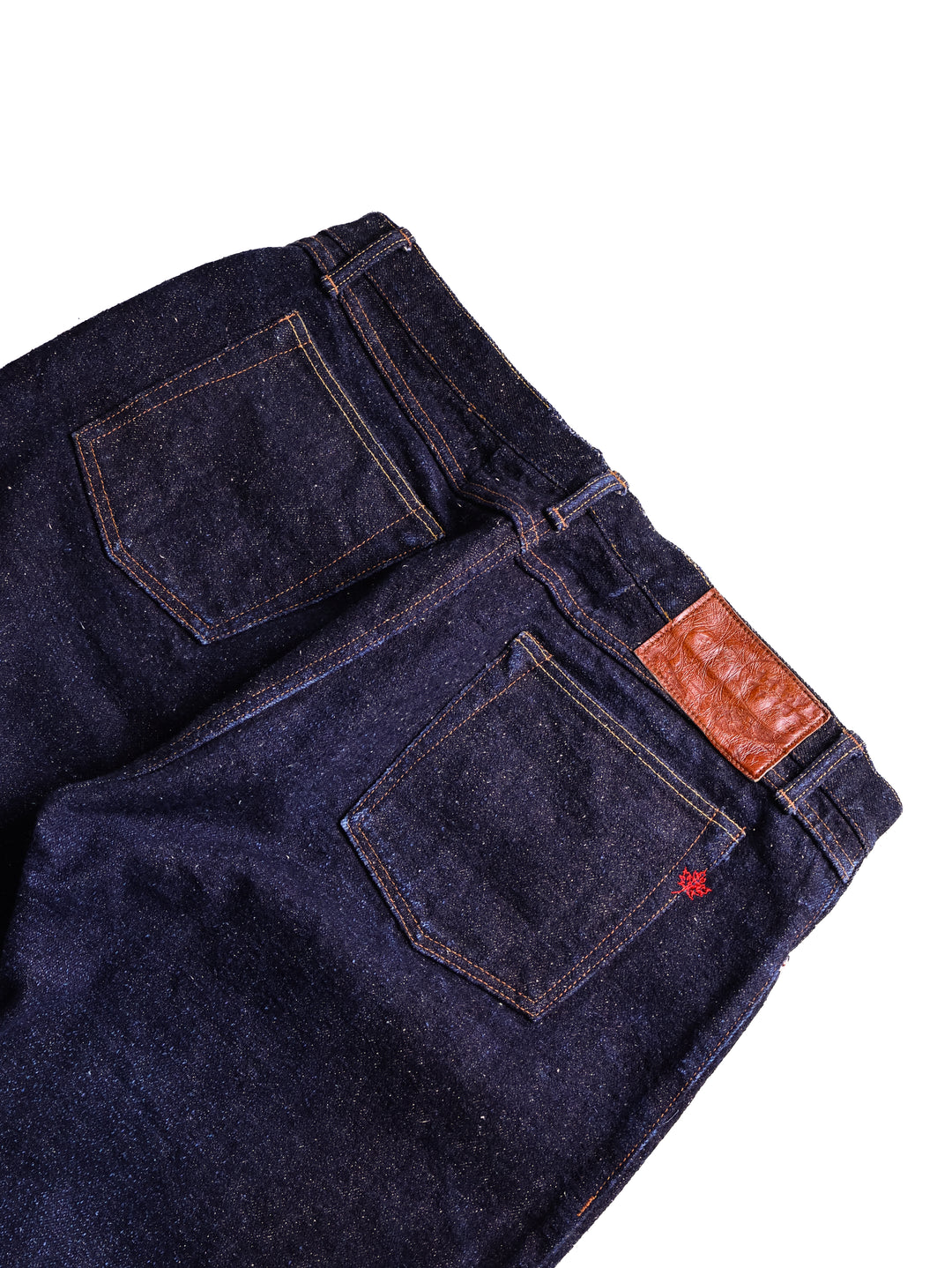 NAKED &amp; FAMOUS - Relaxed Straight Fit Genseki Indigo Selvedge Jeans [36]