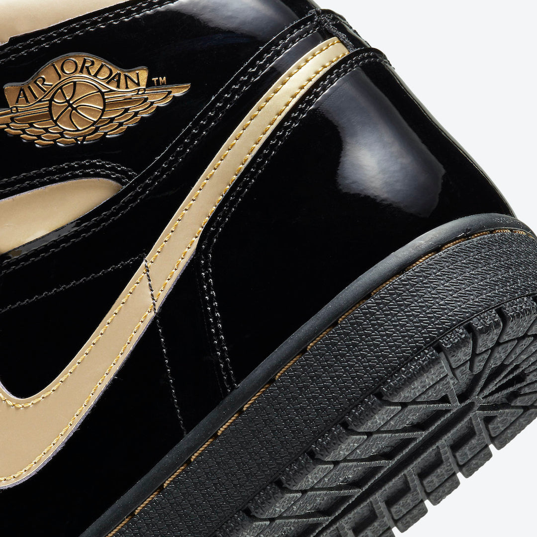 Nike Air Jordan 1 High Retro OG Metallic Gold - 555088 032